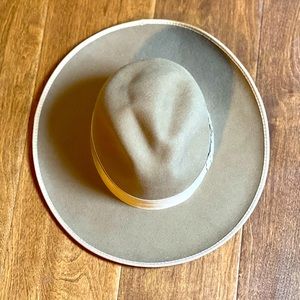 Woman’s Fedora hat